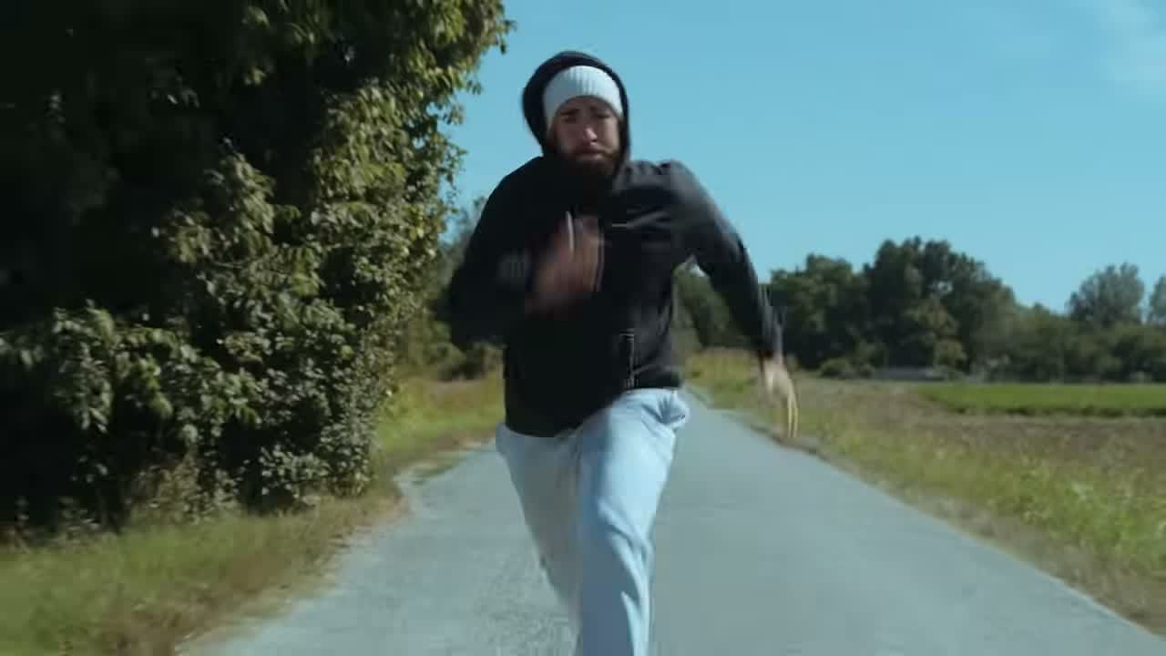 J’ai organisé un combat de boxe contre mon petit frère — Sacha Borg — image 4 sur 6