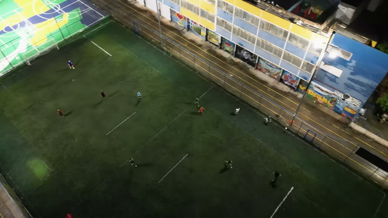 Les Brésiliens sont-ils vraiment forts au foot ? — Alex Freestyle — image 6 sur 6